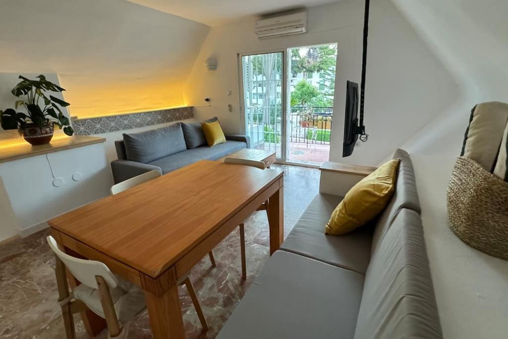 Apartamento Precioso Duplex En Torremolinos Exterior foto